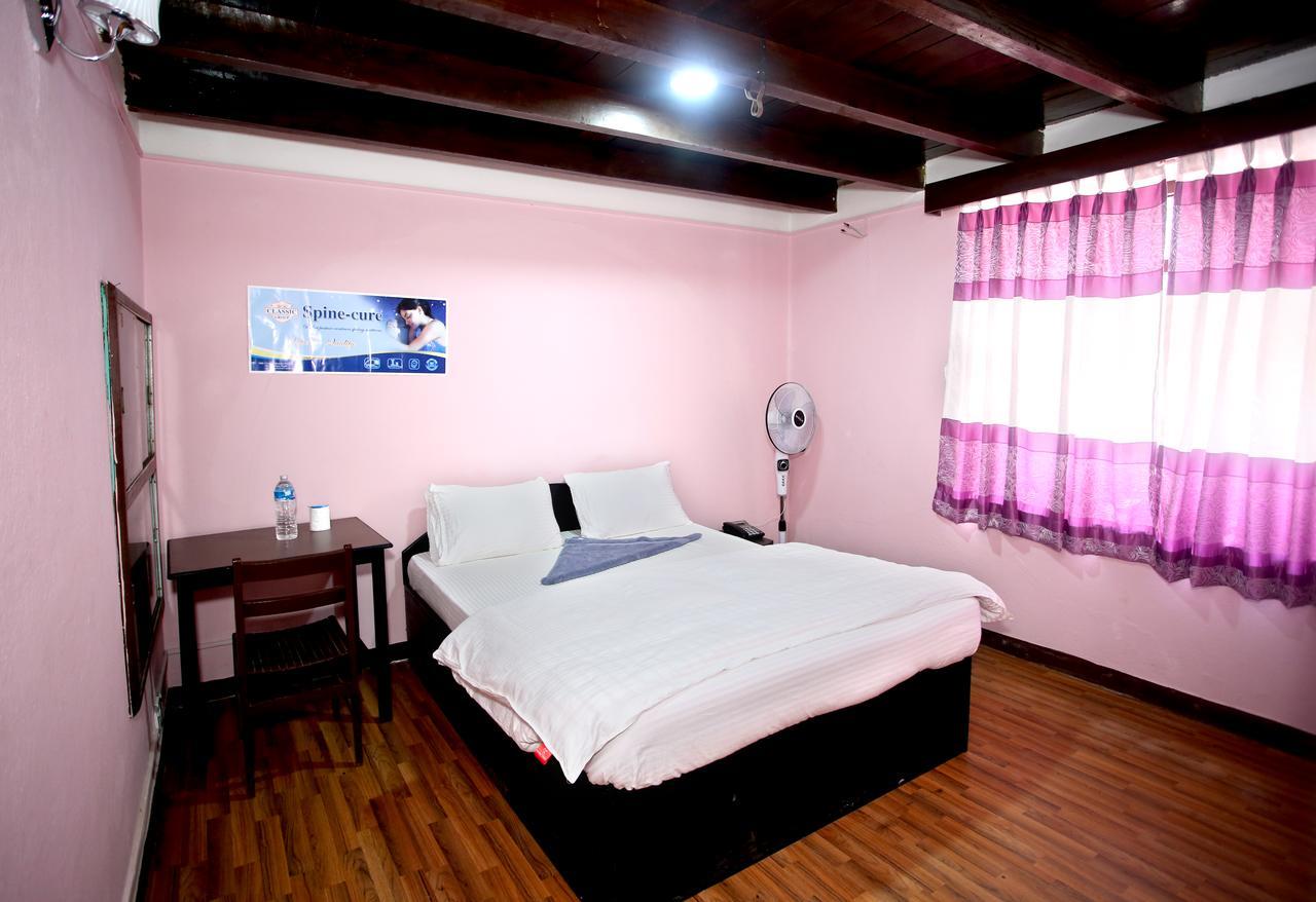 קטמנדו Mitra Garden Inn מראה חיצוני תמונה