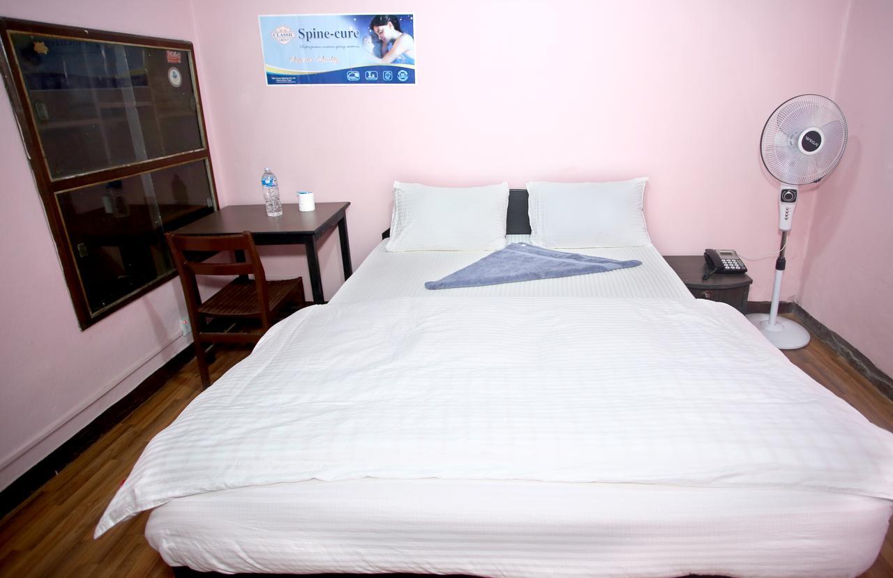 קטמנדו Mitra Garden Inn מראה חיצוני תמונה