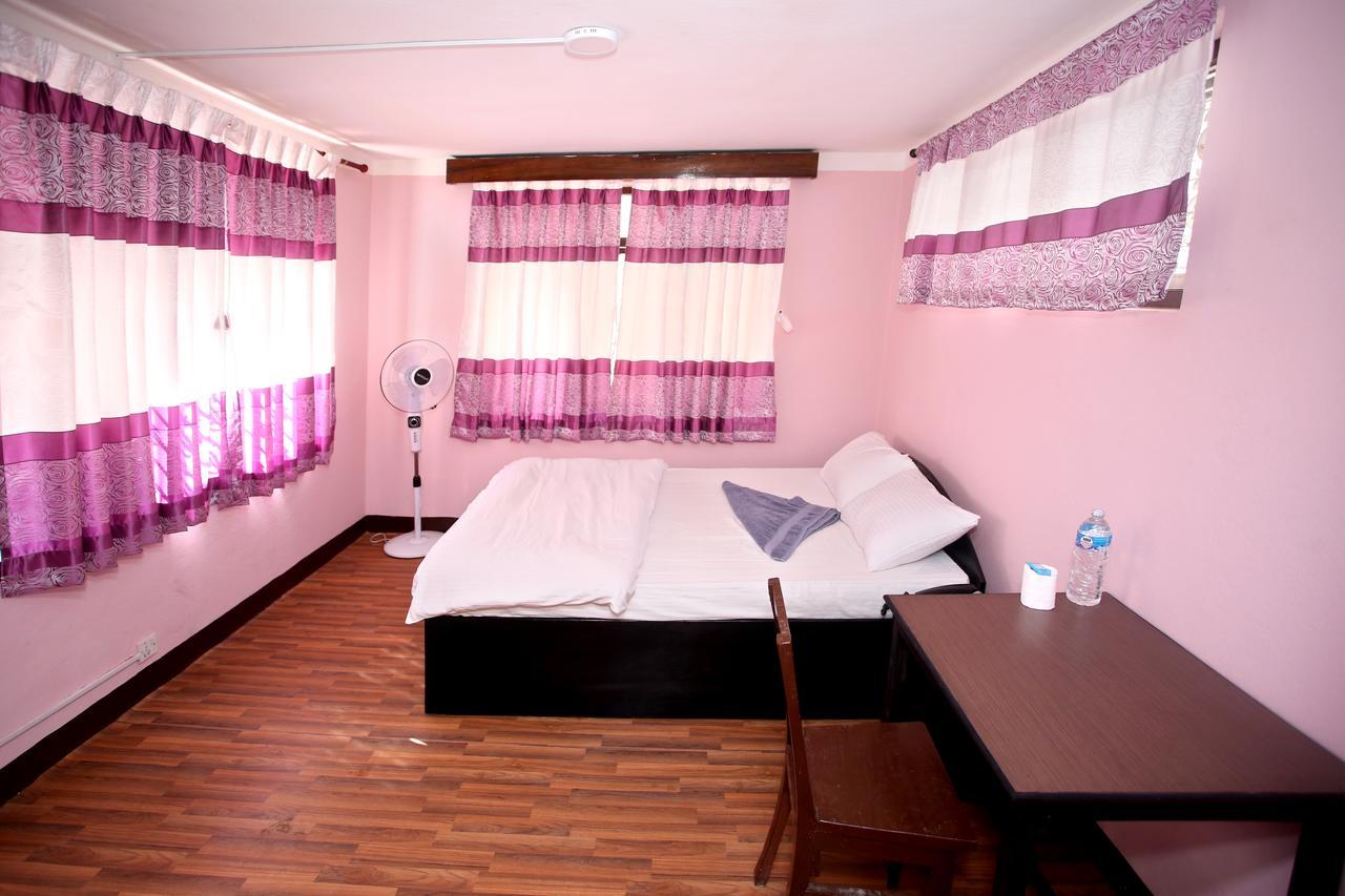 קטמנדו Mitra Garden Inn מראה חיצוני תמונה