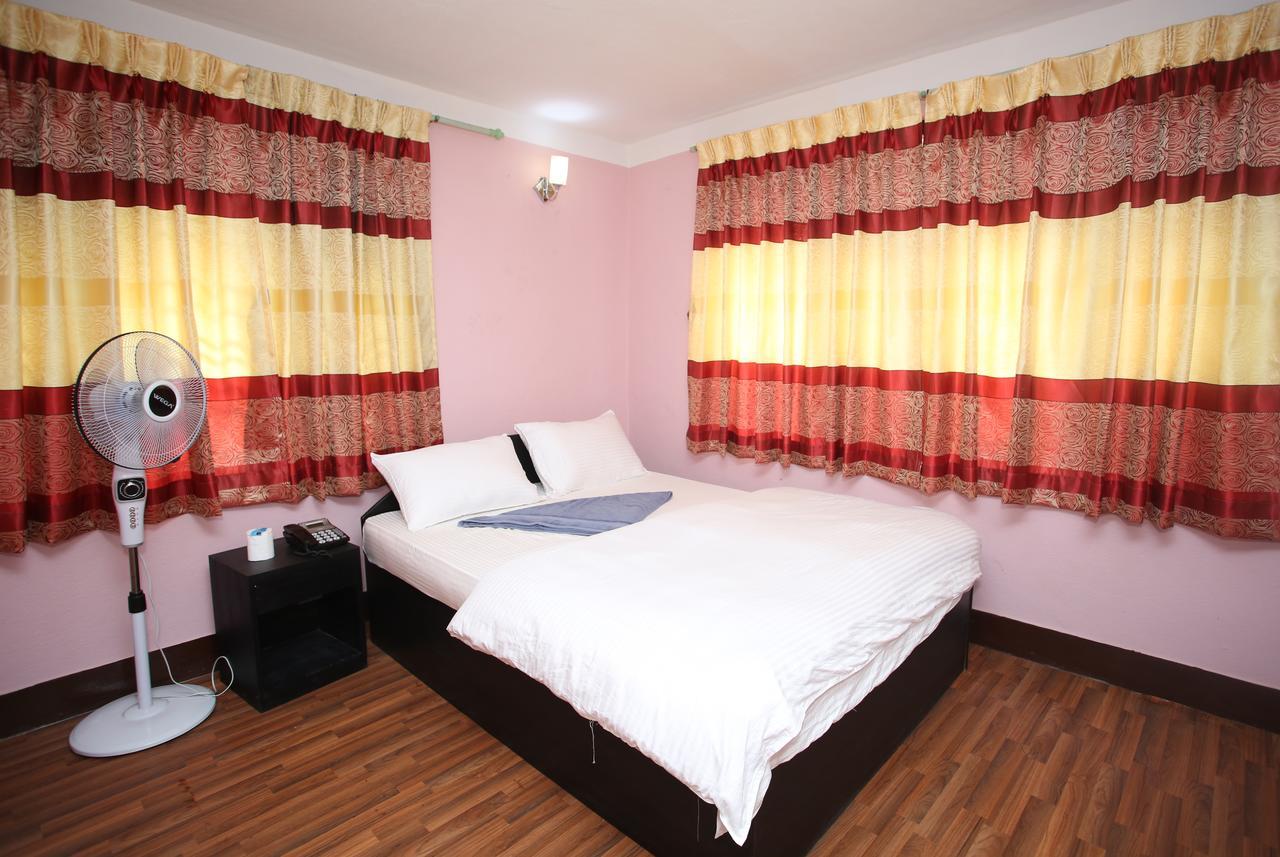קטמנדו Mitra Garden Inn מראה חיצוני תמונה